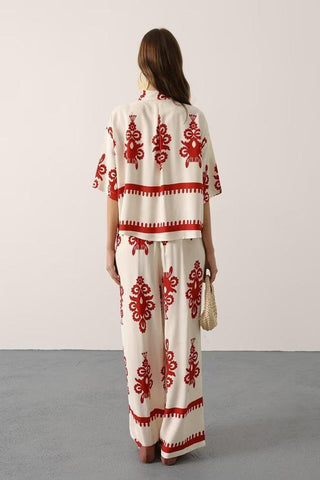 Ensemble chemise ample et pantalon imprimé rouge & blanc – KIARA