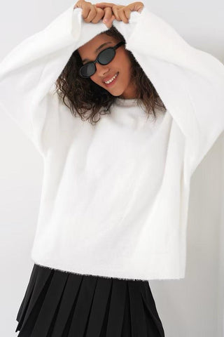 Pull oversize blanc manches larges – KIARA